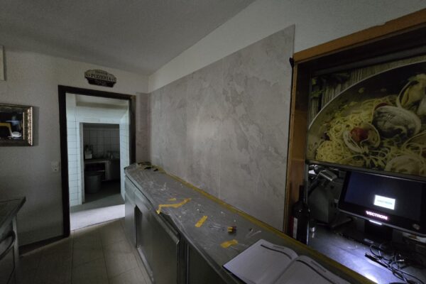 ca570c5a-9d9f-470e-83c0-4b4c5e036e13