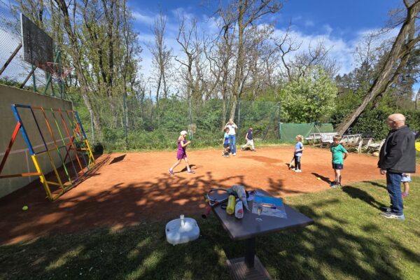 8d8cb750-7024-48c8-b0ba-9593225917f2